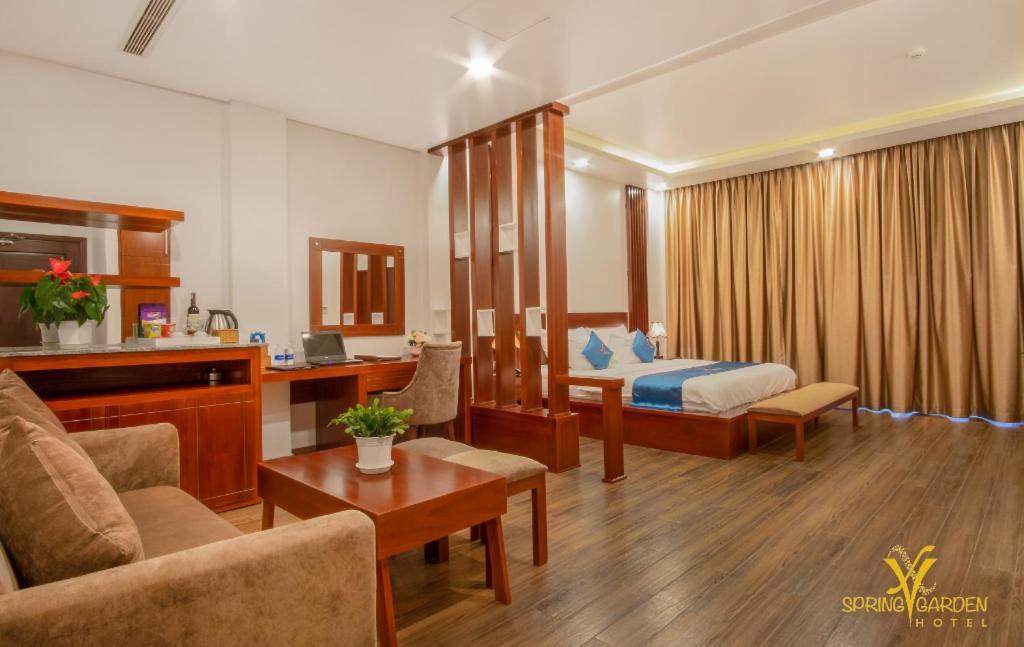 Spring Garden Hotel Lk Long Khanh Exterior foto